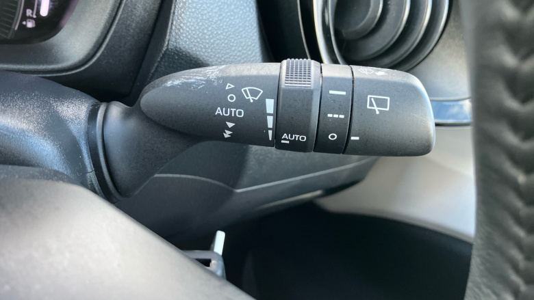 Toyota Aygo X 1.0 VVT-i Edge 5dr Petrol Hatchback